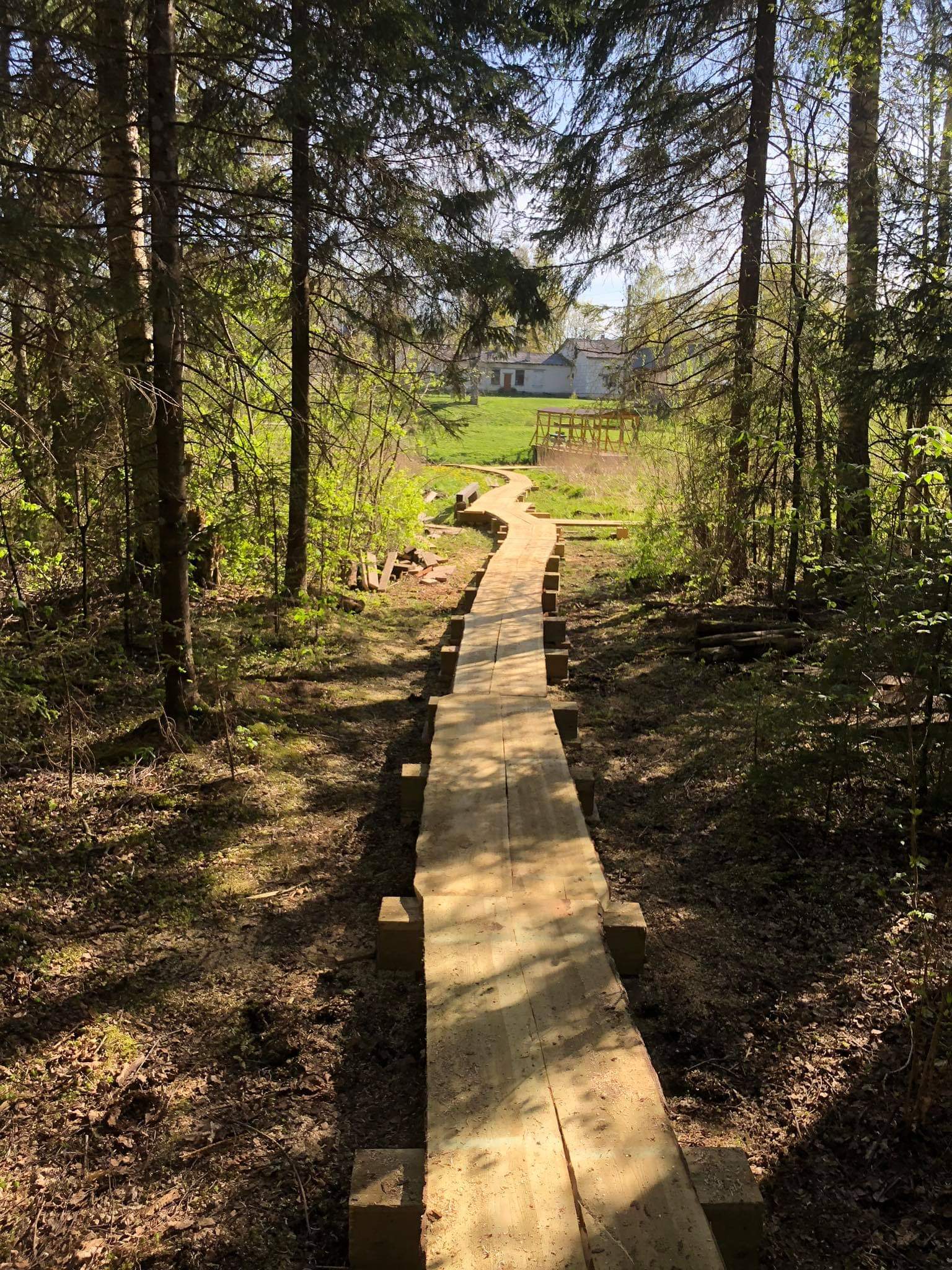 2B455BC4-2B2F-4B17-97C3-2E14227F929A