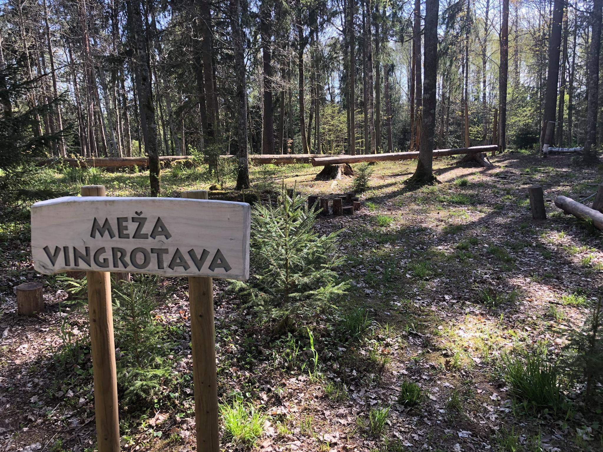 6A0DD147-03E1-4E98-B4E4-ABA578F144EF